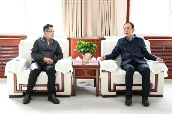 永济市委副书记、代市长柴照明会见新宝GG工厂总经理柳海永一行